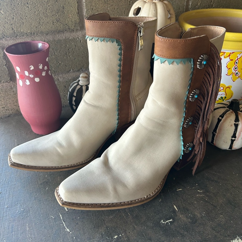 Fringe Western Ankle Boots - Cream and Brown
